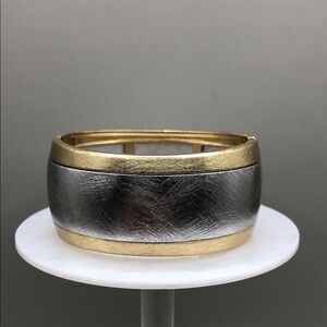 Two tone brushed metal tuxtured clamper hinge bangle bracelet trendy statement.